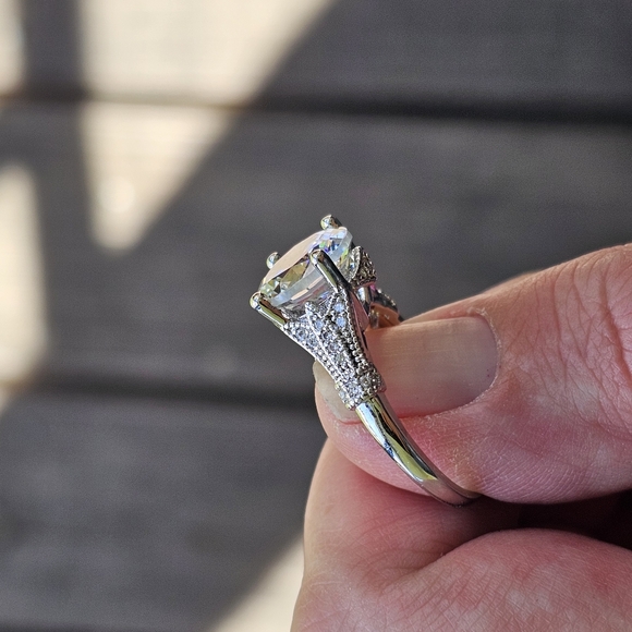 NWOT Moissanite 10MM Round Diamond / 925 Silver Vintage - Picture 12 of 16